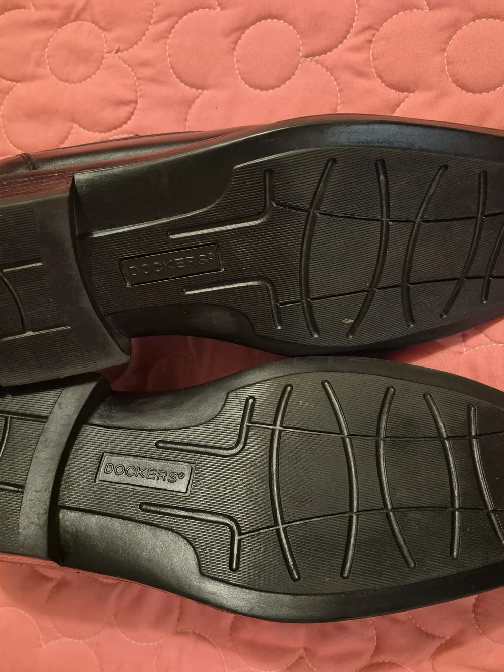 Dockers Black Slip-On Leather Oxfords